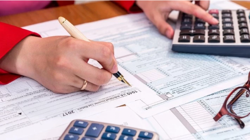 النقطة المضيئة في قانون المالية .. إعفاء التونسيين بالخارج الراغبين في الاستثمار من المعاليم الموظفة على التوريد